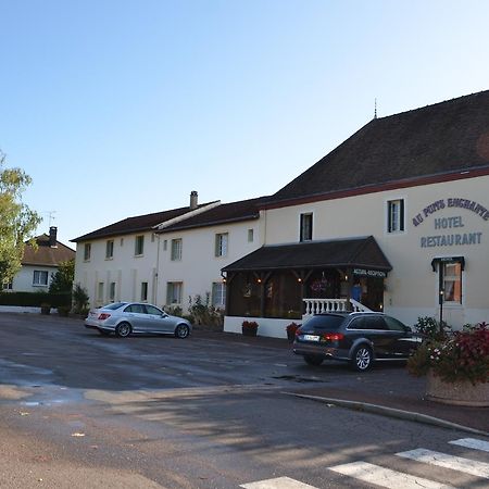 Logis Au Puits Enchante Saint-Martin-en-Bresse ภายนอก รูปภาพ