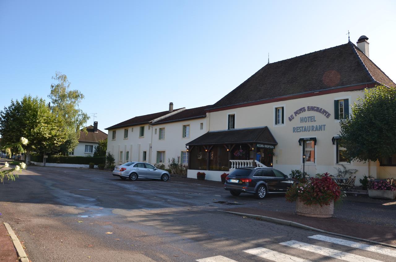 Logis Au Puits Enchante Saint-Martin-en-Bresse ภายนอก รูปภาพ